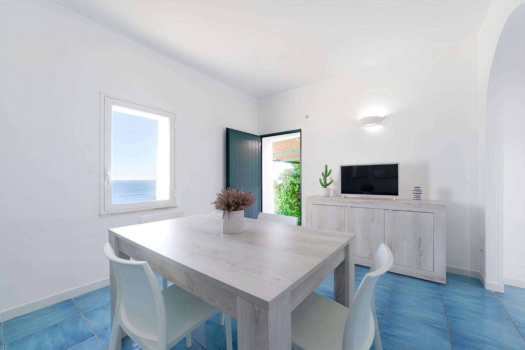 Residenza La Cicala Apartment Castro  ภายนอก รูปภาพ
