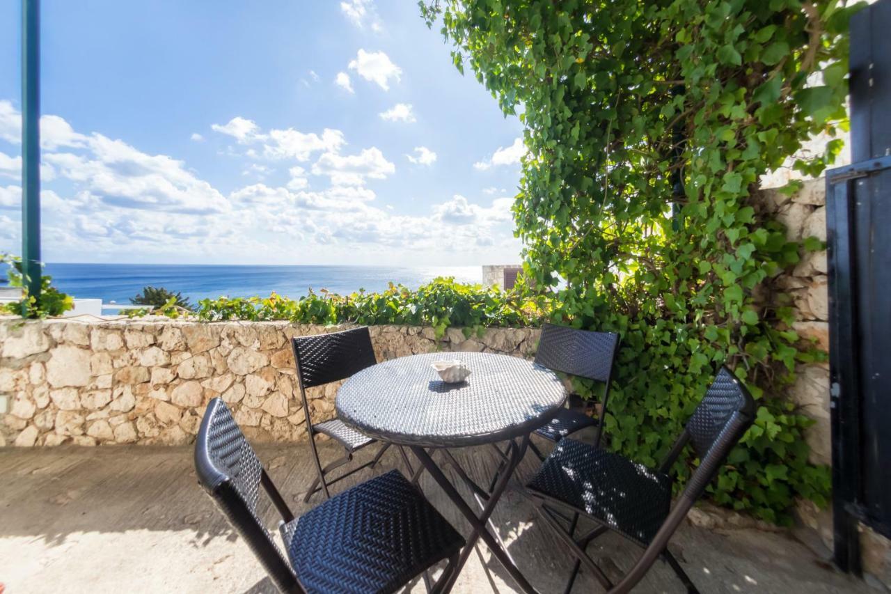 Residenza La Cicala Apartment Castro  ภายนอก รูปภาพ